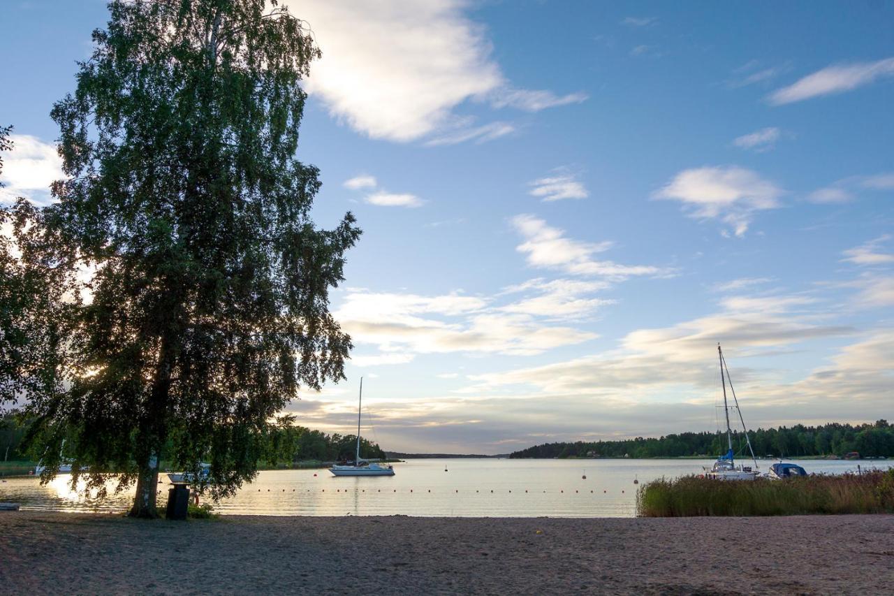 Villa Vita Grindarna / Djuroe Havsbad à Djurhamn Extérieur photo
